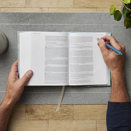 Image of NKJV, Journal the Word Bible: Reflect, Journal or Create Art Next to Your Favorite Verses (Cloth over Board, Blue Floral, Red Letter, Comfort Print): Reflect, Journal, or Create Art Next to Your Favorite Verses