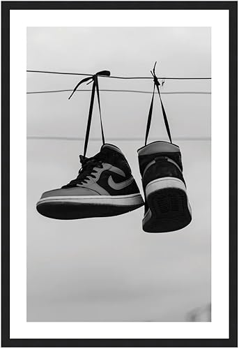 Miniatura 4 de Póster de zapatillas Jordan en blanco y negro, arte de pared de Jordans, decoración de pared de zapatos, 24 x 36