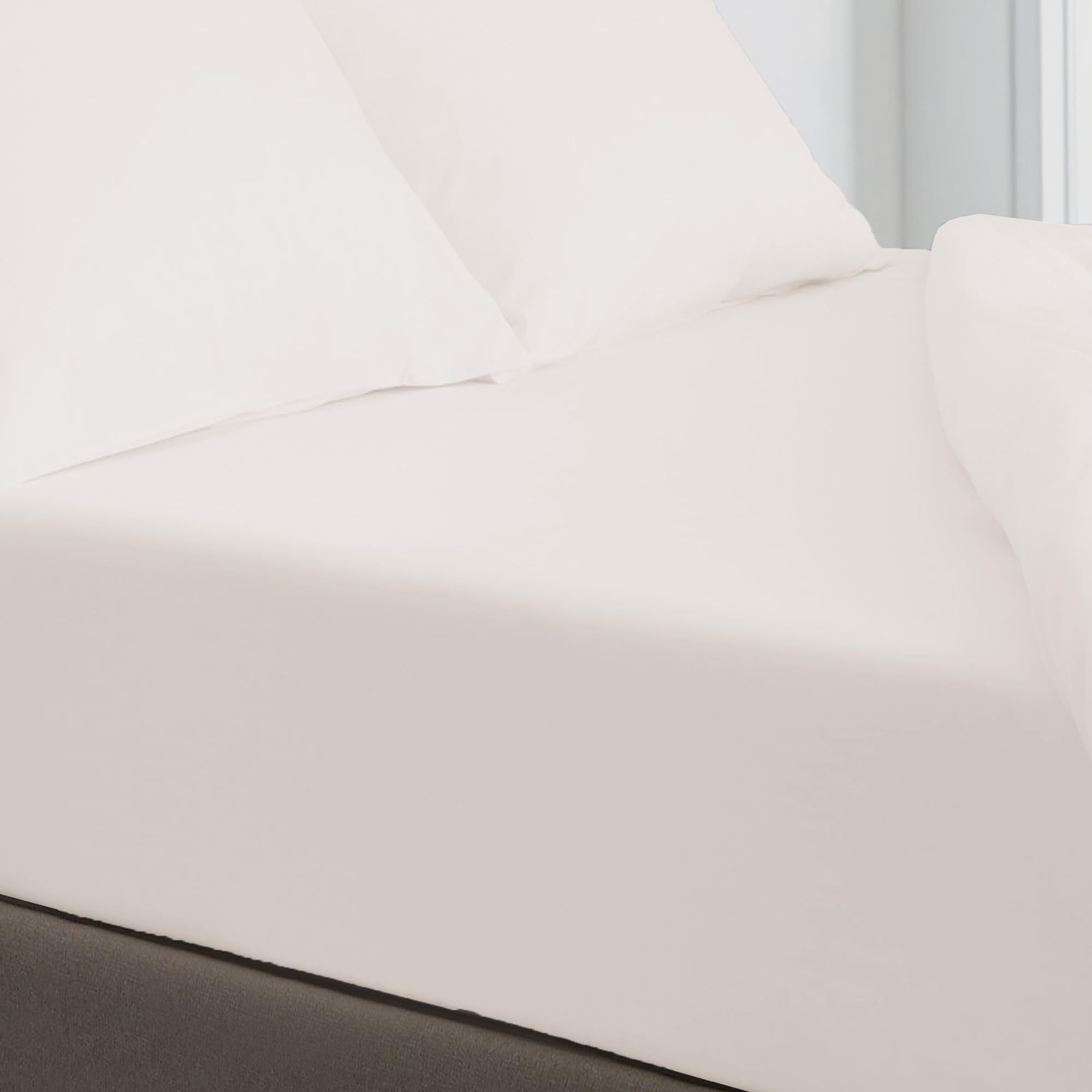 Plain Dye Fitted Sheet 25cms Pocket Soft Brushed Microfibre Fabric Mattress Bottom Bed Sheets (Cream, Single)