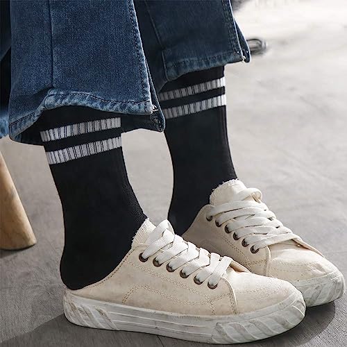 4 Pair Cotton Striped Socks Sports Middle Tube Socks Breathable Casual Socks Hosiery Black White Striped Socks for Women Men2