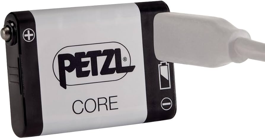 Amazon.co.jp: PETZL CORE 2 - 充電式リチウムイオンバッテリーパック