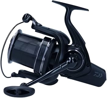 Amazon | ダイワ(DAIWA) 23 エンブレム 45 SCW QD カープ リール