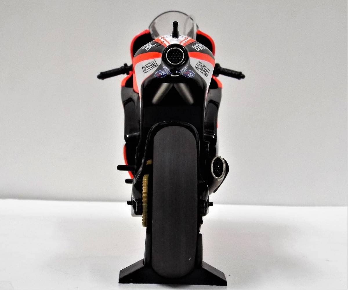 PMA】1/12 ドゥカティ ディスモセディチ GP112 #46 V.ロッシ 2011年