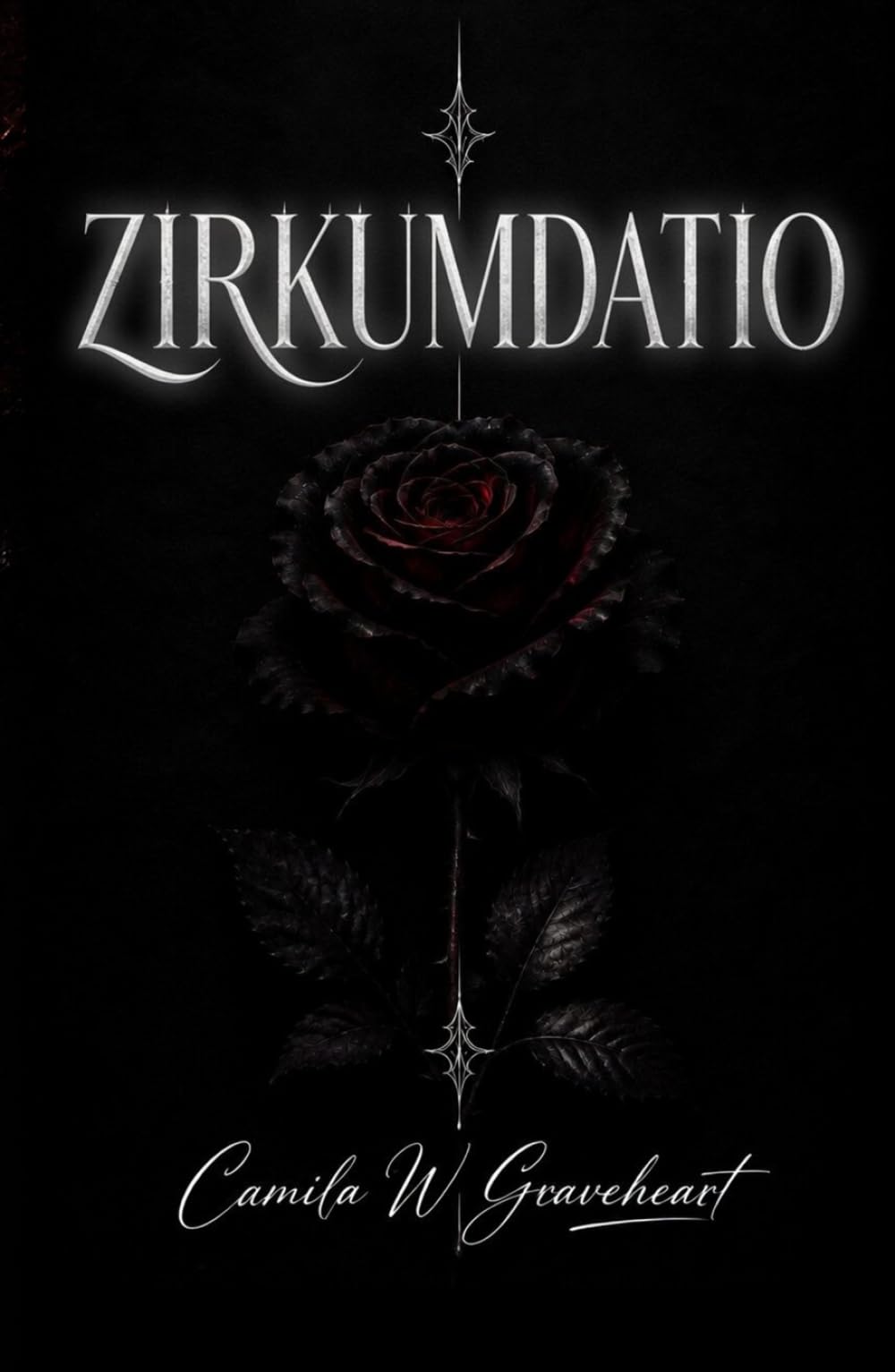 ZIRKUMDATIO: Düsterer paranormaler Liebesroman über besessene Dämonen und verbotene Begierde (Dark Romance: Dominante Männer, Gefährliche Obsession und Intensive Psychologische Erotik)