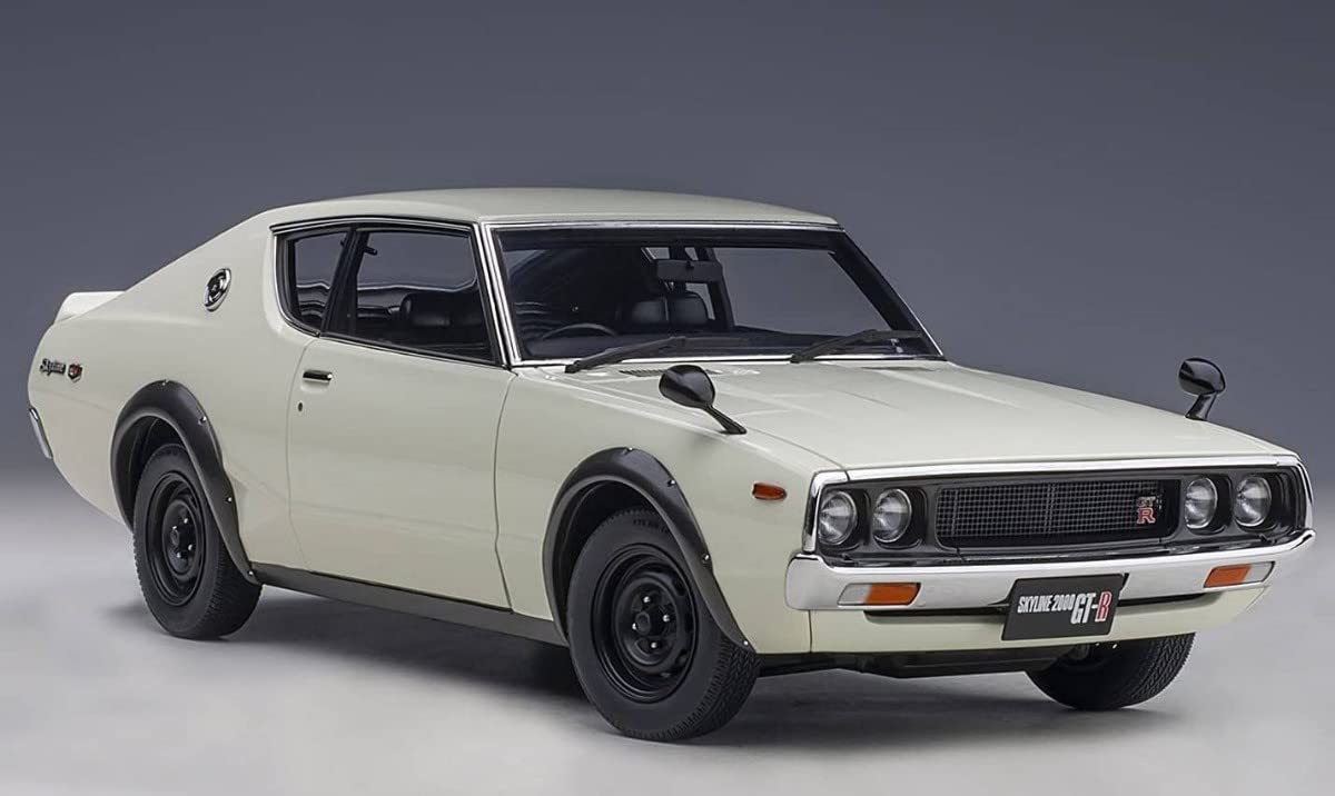 Amazon.co.jp: 1 18 日産スカイライン2000GT-R ケンメリ