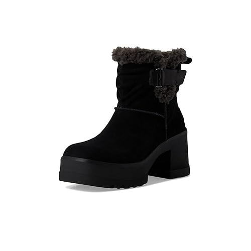 UGG Womens Moxy Pull on
