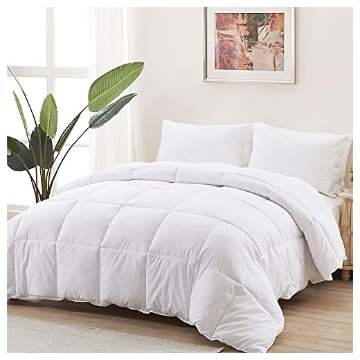 Accuratex Luxury Collection Hotel Style Allergy Free Super Soft Microfiber Overfilled White Goose Down Alternative Comforter, Duvet Insert with Corner tabs King Size