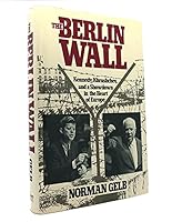 The Berlin Wall 0880294965 Book Cover