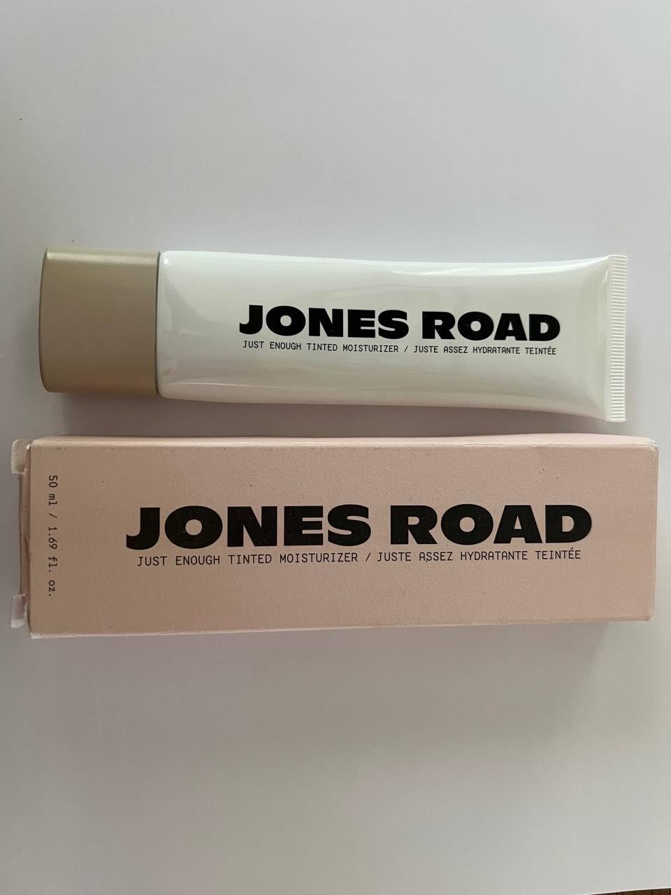 Jones Road Just Enough Tinted Moisturizer - Fair