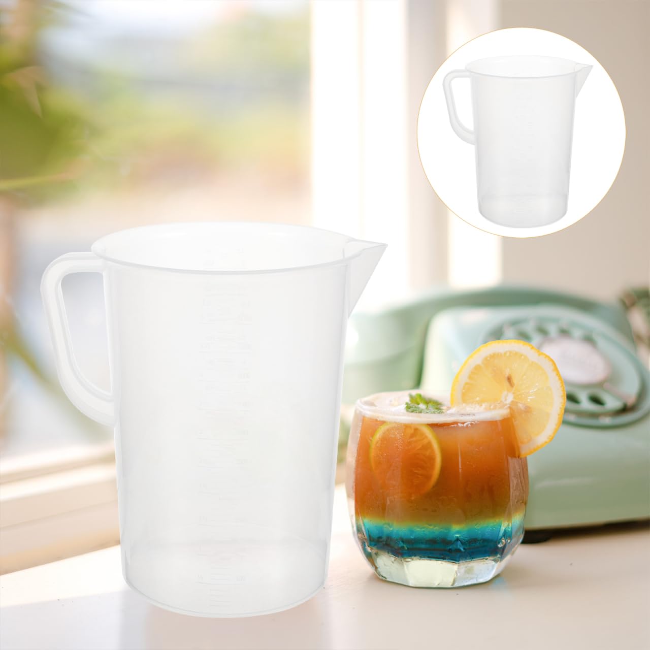 Pichet à doser de 5 litres avec tableau de conversion pratique pour huile et fluides, pelouse, produits chimiques, moteur à soude