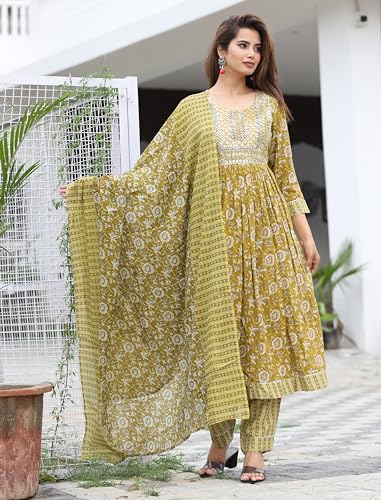 Image of Women's Stylish Rayon Nayra Cut Kurta Embroidered Work and Round Neck 3 /4 Sleeve with Pant Dupatta Set