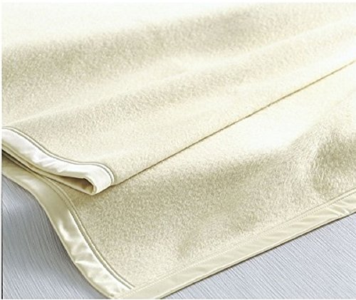 Amazon｜nishikawa 【 西川 】 シルク毛布 (毛羽部分) 日本製 ダブル