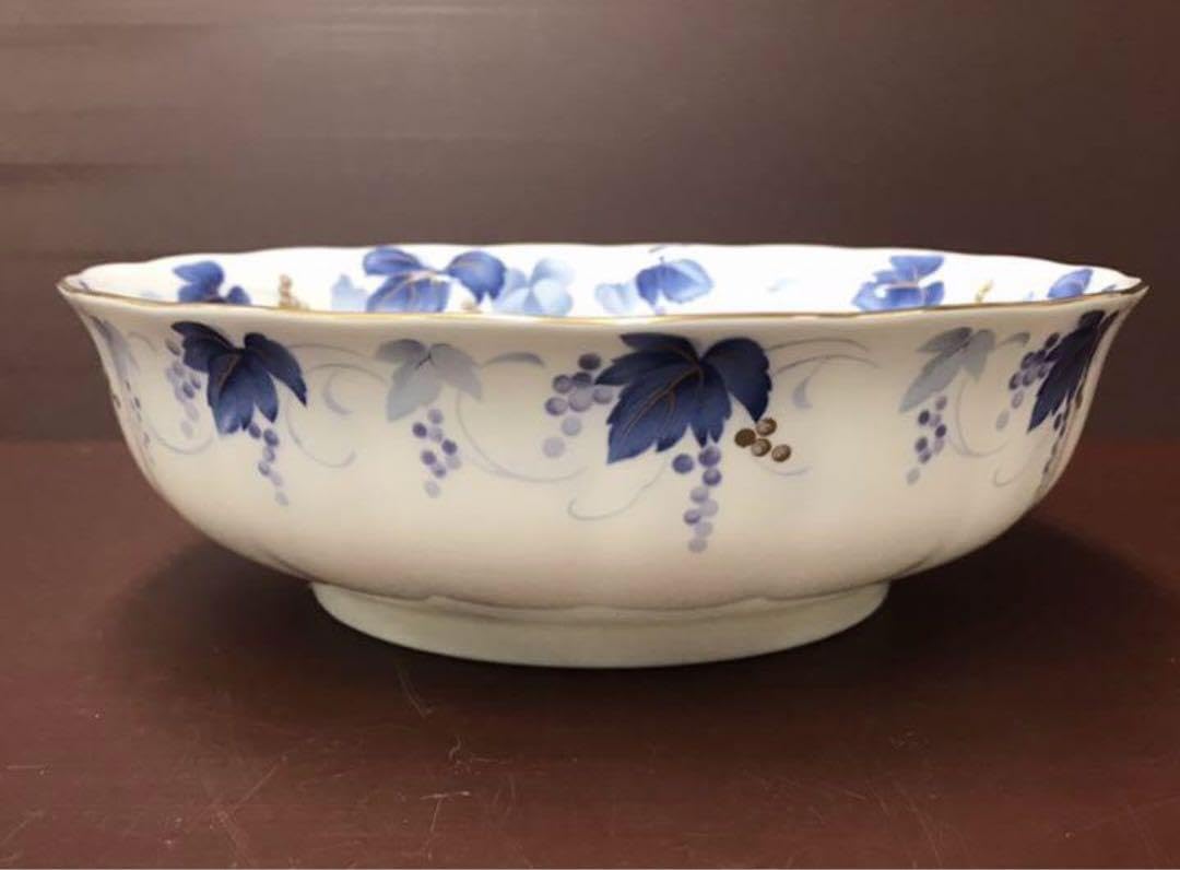 Nikko 1810 Service Ball 8.3 inches (21 cm)