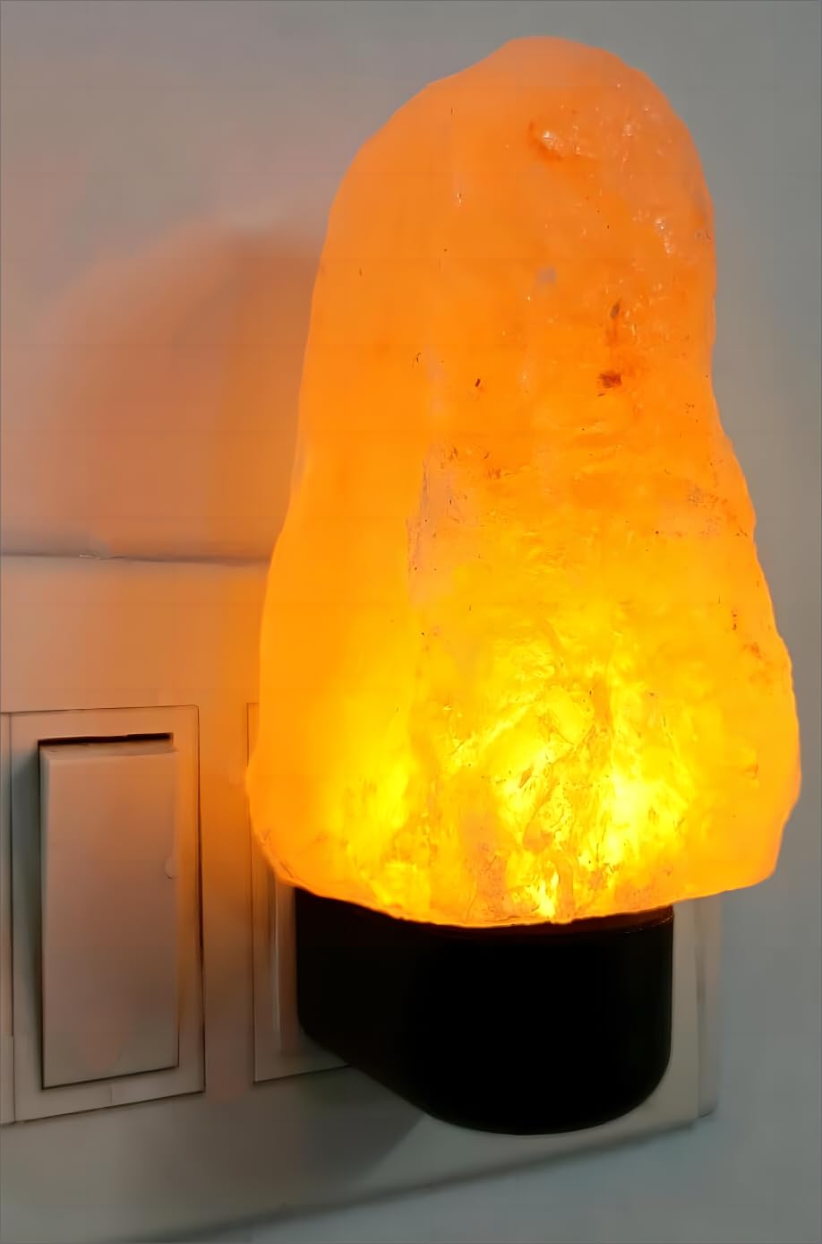 Himalayan Rock Salt LED Lamp Created From Natural Salt Crystals, Emits A Warm Glow For Relaxation, Purification, And Positive Energy. (250-300G Each, Pack Of 1)