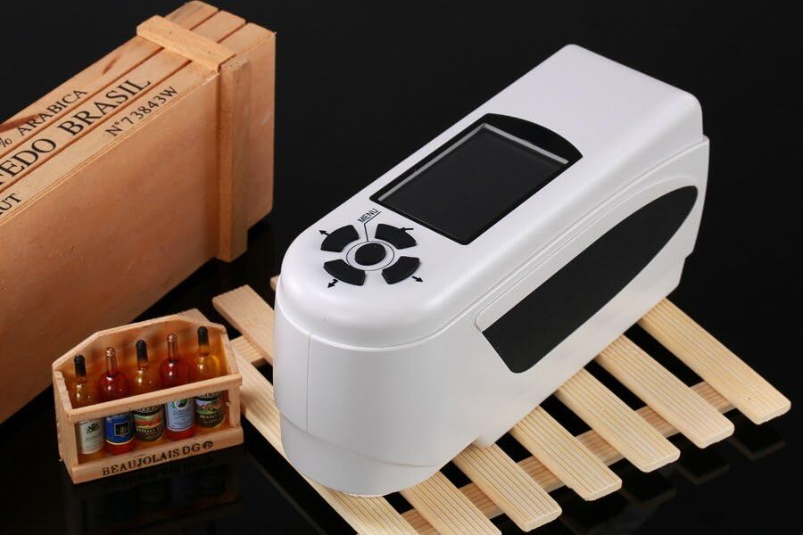 Portable Colorimeter - Precise CIE L*a*b* and XYZ Measurements - 500g Handheld with 2.8" Display - 20000 Readings - LED 5 Year Life - for Plastics, Paints, Textiles Testing