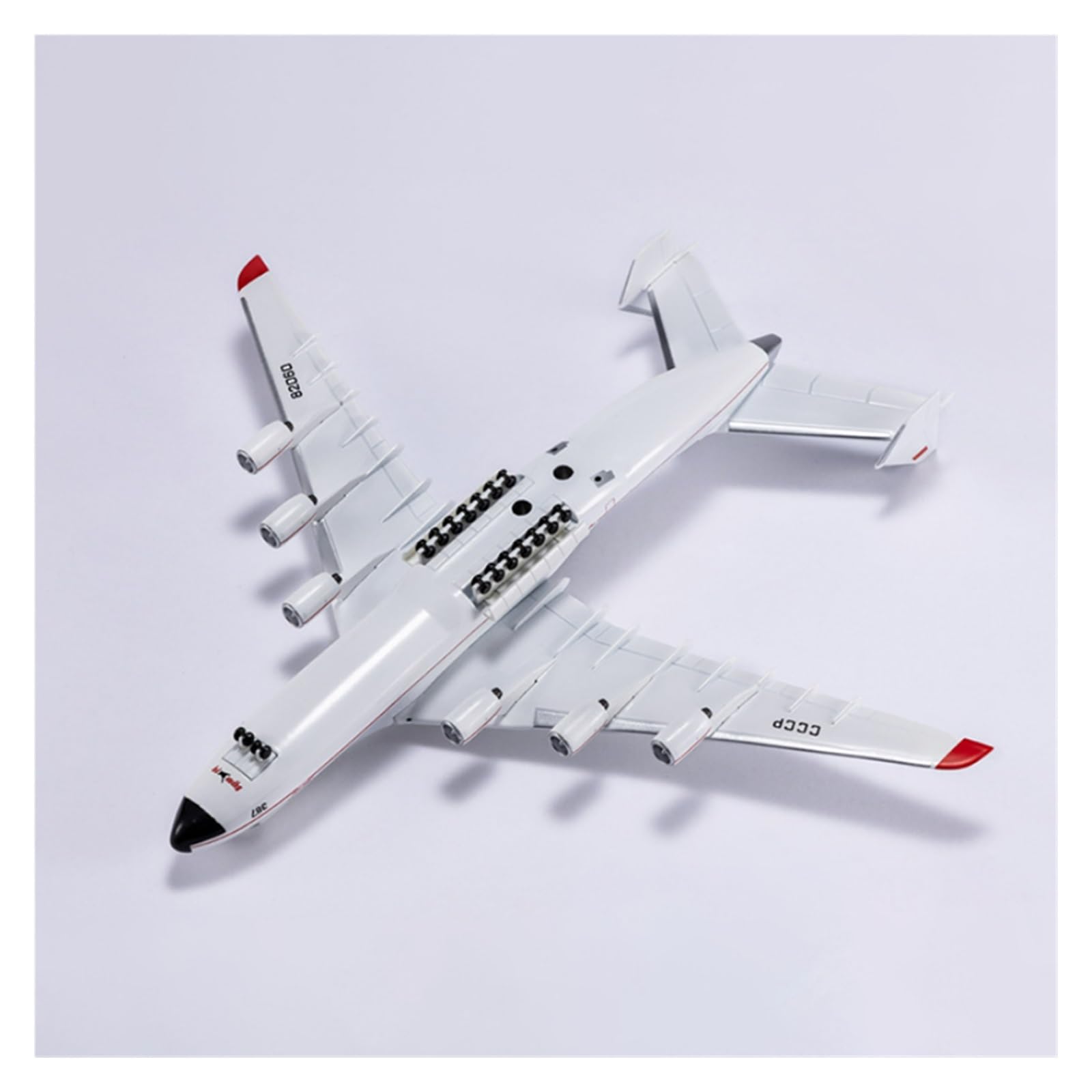 Amazon.co.jp: 航空機 1/400 スケール AF1 アントノフロシア An-225