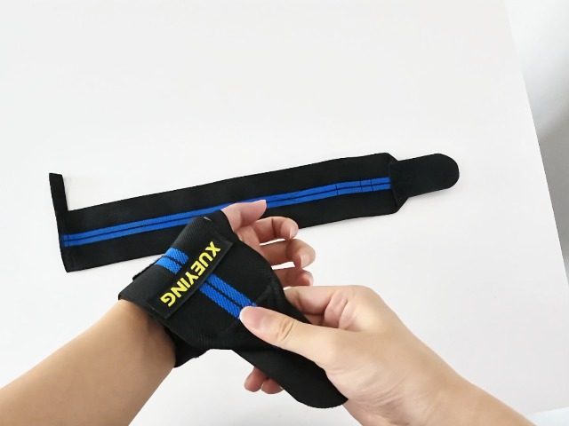 Amazon.co.jp: リストラップ 筋トレ 手首 サポーター 中強度