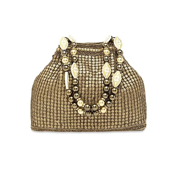 Peora Women's Clutch