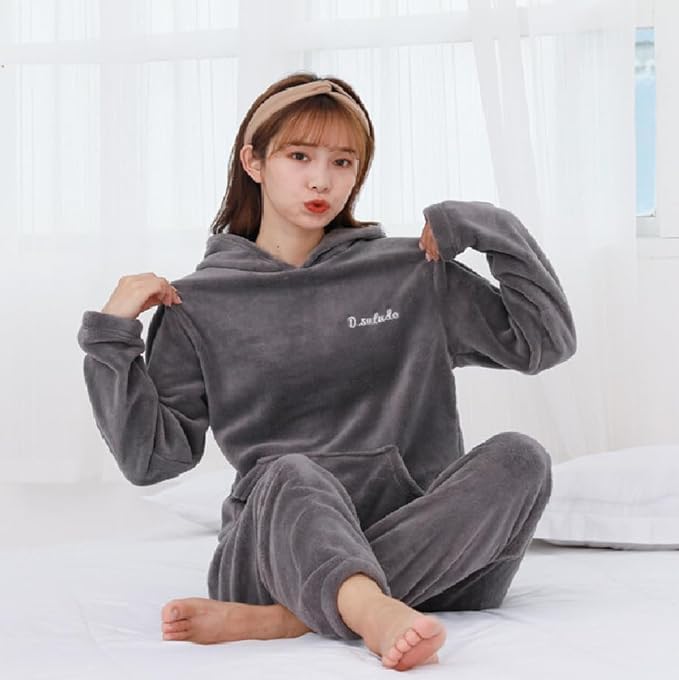 Image of GEIFA Women Cold-weather polyester wear hooded tracksuit Soft fabric women stylish cord set for women winter wear Pack of 1