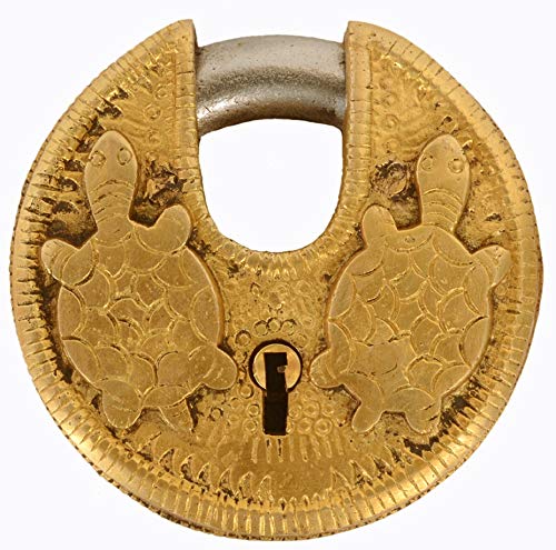 Purpledip Cadenas En Laiton Avec Tortue/tortue : Design Rond Antique ; Combinaison Unique De Collection Avec Feng Shui Vastu (11045