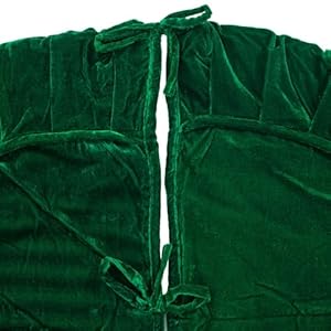 Vickerman 60" Plush Emerald Green Velvet Christmas Tree Skirt Vickerman 60 Plush Emerald Green Velvet Christmas Tree Skirt