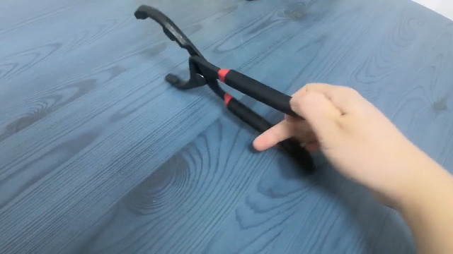 Pinza Per Filtro Olio TRAWOLF | Regolabile Ø 45-145mm | Manico Lungo Antiscivolo | Per Meccanica Fai Da Te - Foto 4