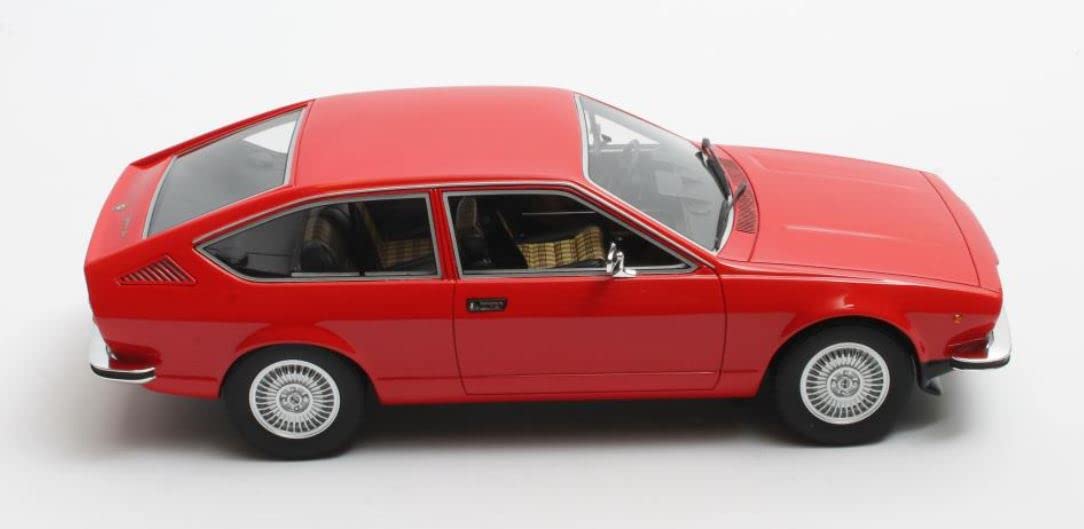 Amazon.co.jp: CULT-SCALE MODELS 1/18 アルファロメオ