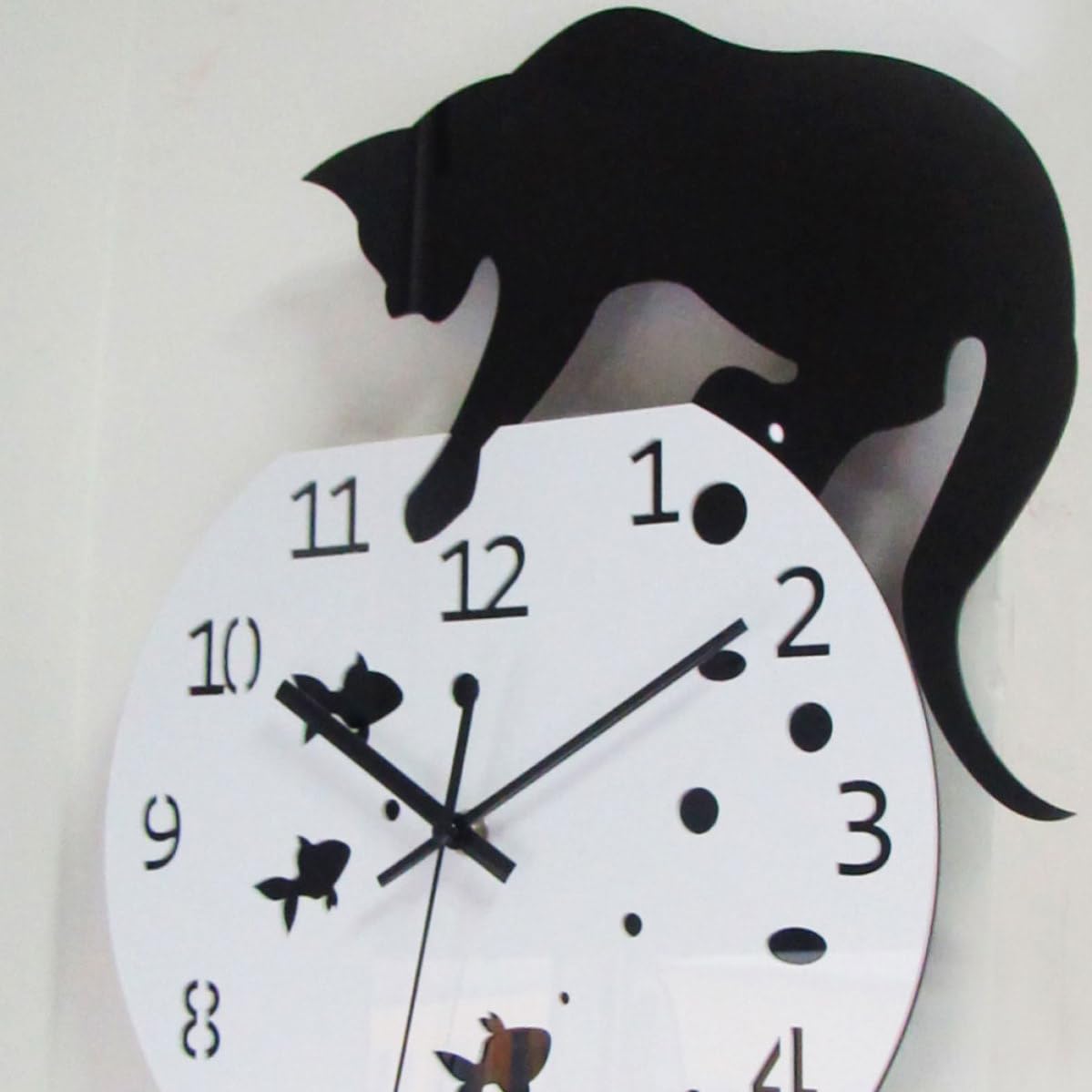 Toyvian Reloj de Pared de Acrílico Reloj de Pared Silencioso Creativo de Cuarzo Diseño de Gato y Pecera para Colgar sin Batería para Oficina y Café
