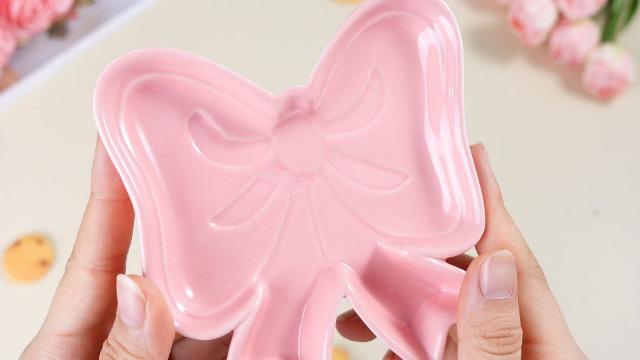 Amazon.com: Jinei 2 Pcs Pink Bow Jewelry Dish Set Coquette Ceramic