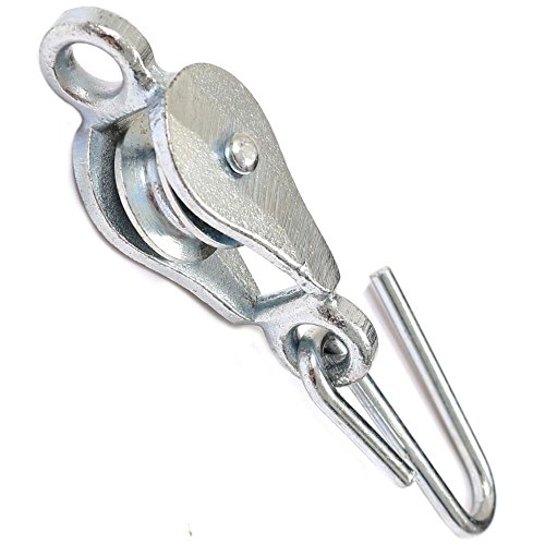 Lavaggio filo puleggia linea fune con gancio in