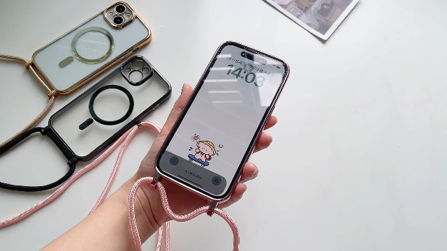 CrossBody - Custodia Natalizia Compatibile Con Apple IPhone 13 Pro Max 3D Kawaii Cartoon In Morbida Gomma - Foto 3