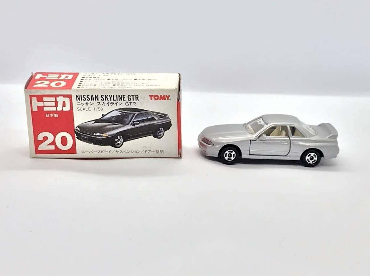 Amazon.co.jp: トミカ 20 日産 スカイライン GT-R R32 赤箱 日本製 