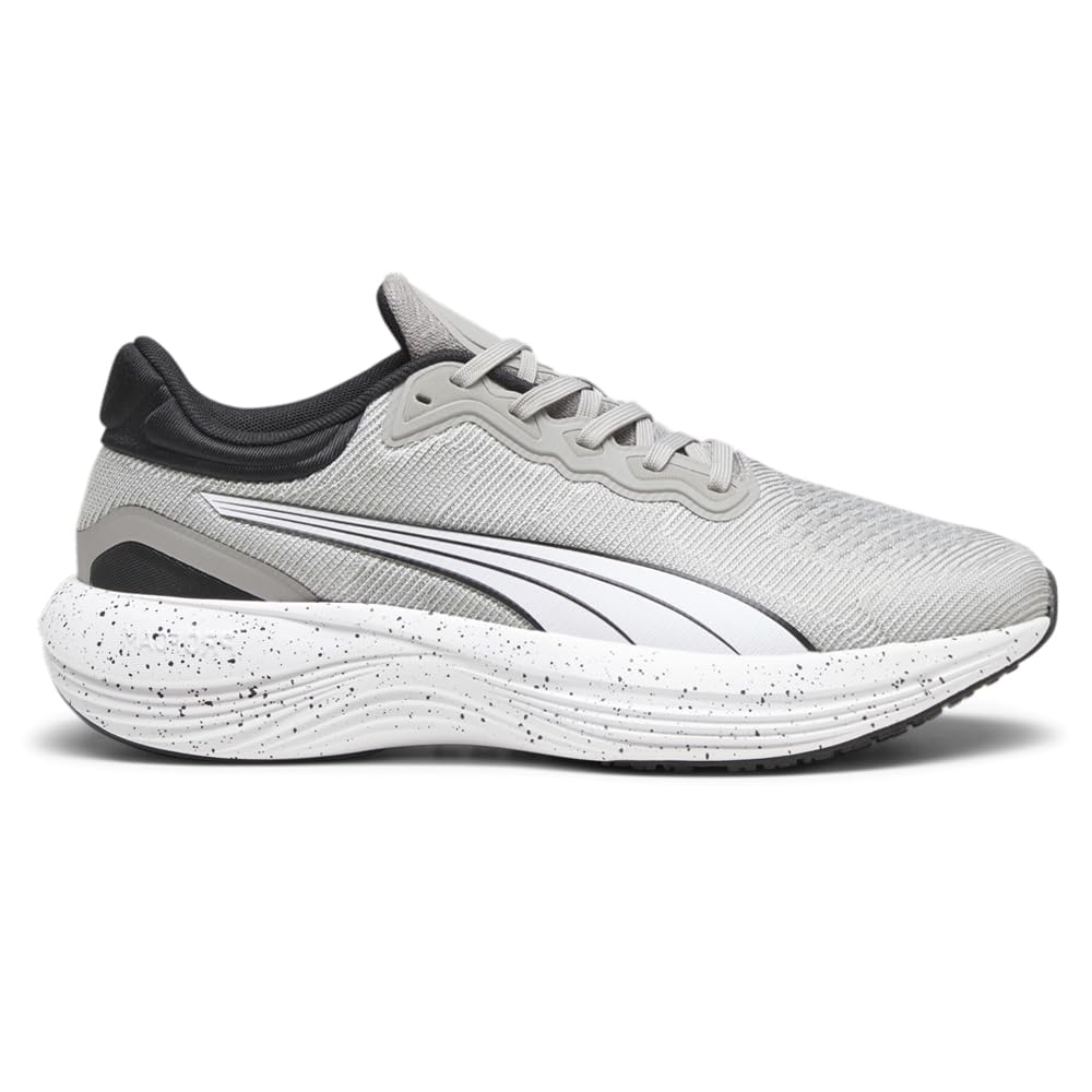 Amazon | PUMA Scend Pro エンジニアードメンズランニング