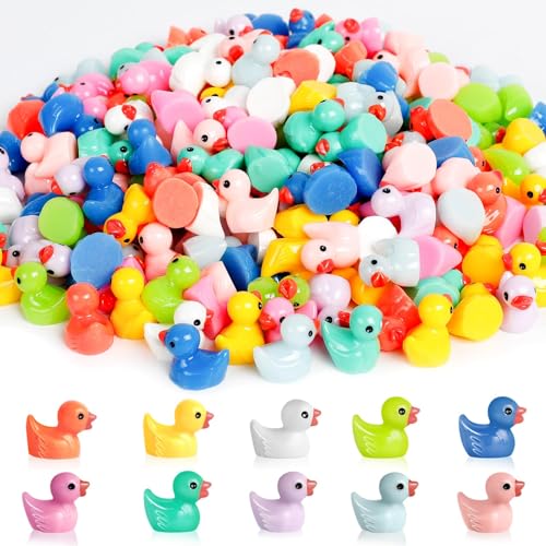 AiQInu Lot de 100 Pièces Mini Canard en Résine, 10 Couleurs - 1,6 x 1,8 cm Mini Canards de Bain, Mini Figurines de Canards, pour Aquarium, Jardin, Paysage