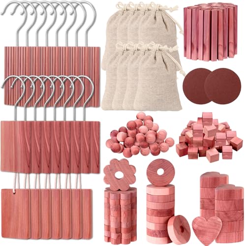 Geelin 122 Pcs Cedar Blocks for Clothes Storage Planks with Metal Hooks Cedar Chips Wood Balls and Rings Scented Sachets for Closet Drawer Shoe Cabinet Storage Bags