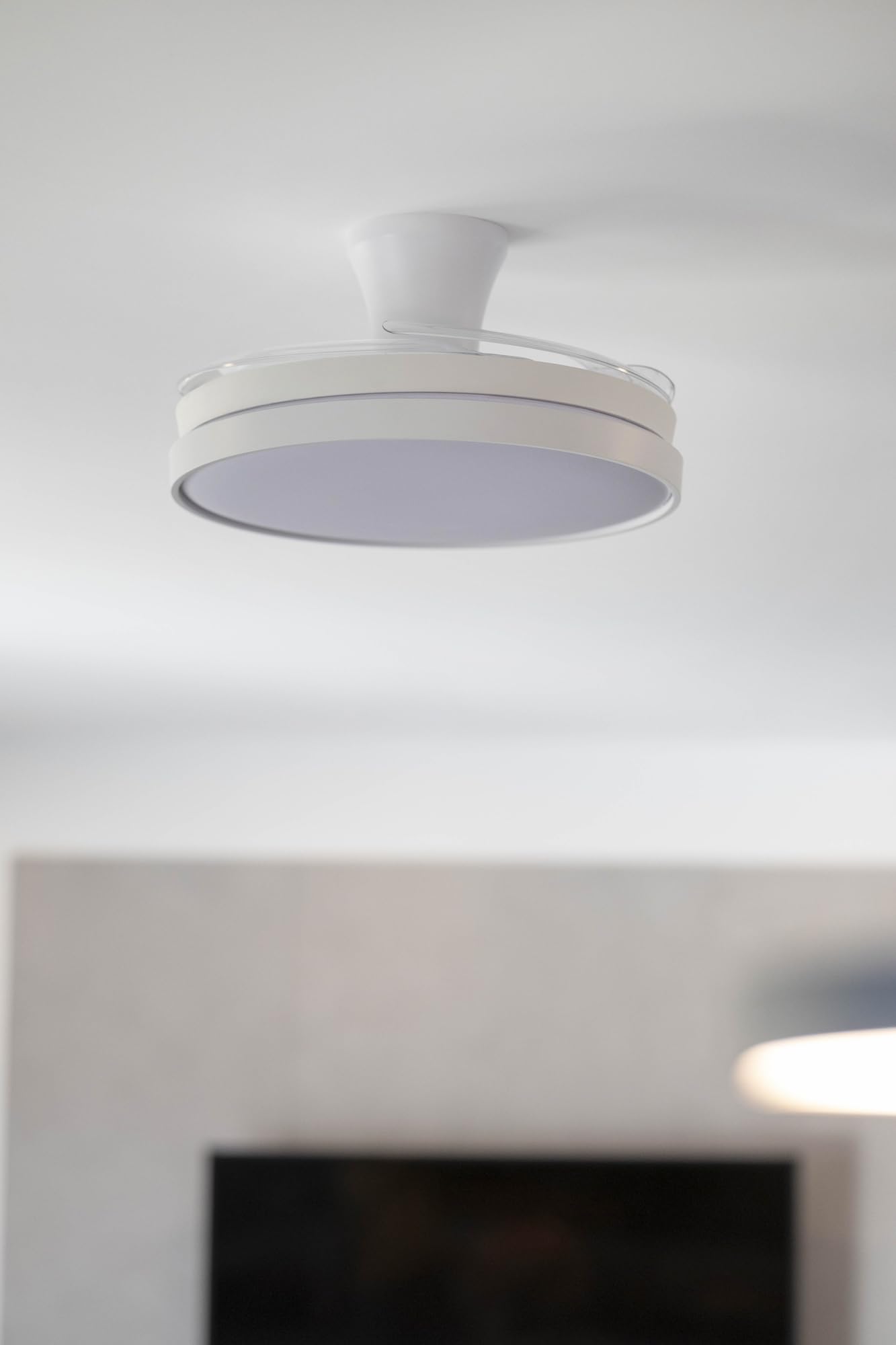 DUPI Ventilador de techo retráctil POWER AIR BLANCO con LED regulable 3000K-6000K, Motor DC silencioso, 6 velocidades, aspas ocultas, modo verano/invierno y mando a distancia