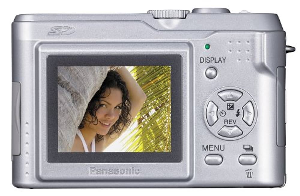 【付属品多数】Panasonic DMC-LZ2 デジカメ フルセット 極美品 付属品多数】Panasonic DMC-LZ2 デジカメ フルセット 極美品