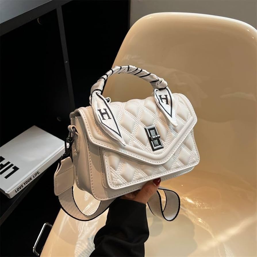 Amazon.co.jp: 質感が軽く贅沢な韓国系ショルダーバッグ百合ins