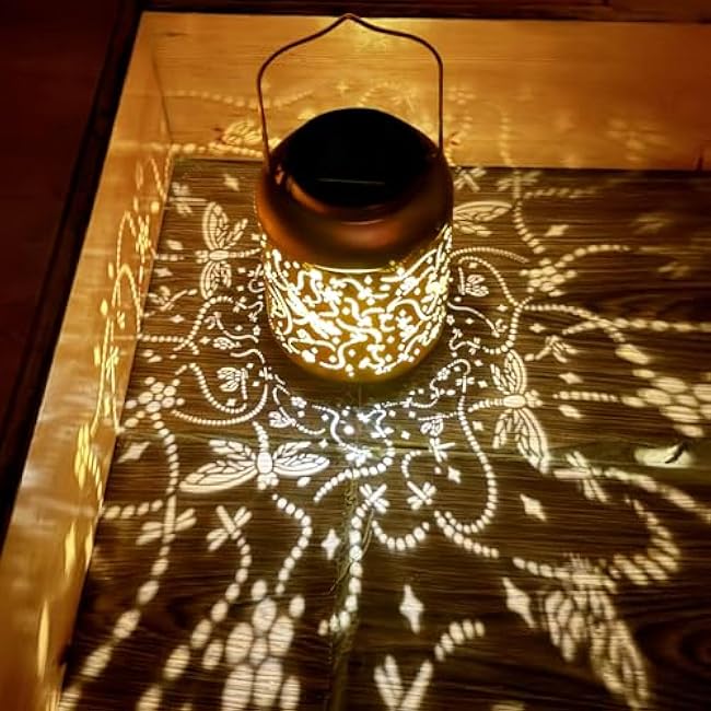 Solar Lanterns, Solar Powered Outdoor Lanterns Waterproof, Dragonfly Hanging Lantern Lights Waterproof LED Decorative Garden Light - Outdoor Garden Decoration for Patio, Yard, Pathway, Landscape