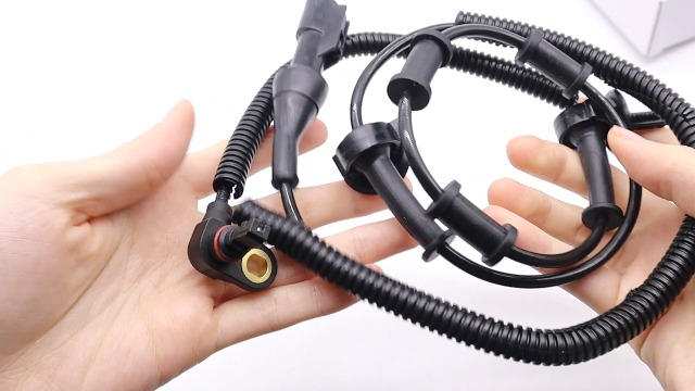 Amazon.com: HiSport 1L2Z2C204AB ABS Wheel Speed Sensor Front Left