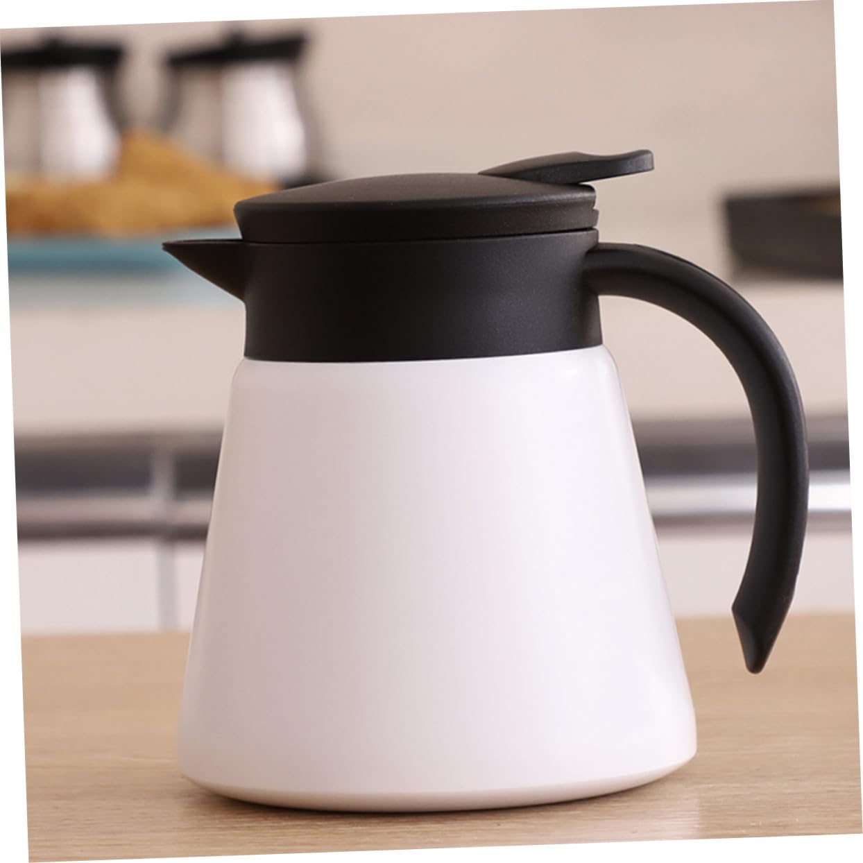 Borraccia Termica 650ml in Acciaio Inox 304 a Doppia Parete | Bianco, Superficie Liscia, per Ufficio e Casa, Uso Pratico e Formato Compatto