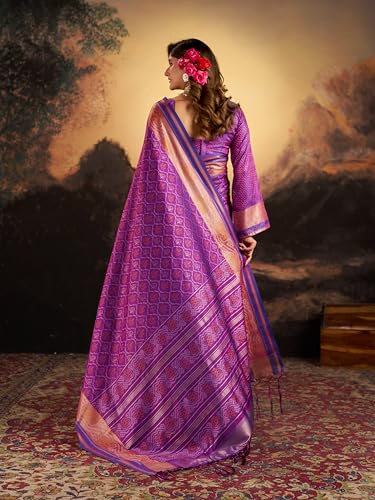 Image of SWORNOF Women's Kanjivaram Soft Silk Banarasi Sarees With Unstiched Blouse Piece