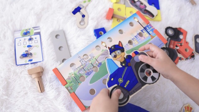 Melissa & Doug - Houten Openklapbare Boerderij