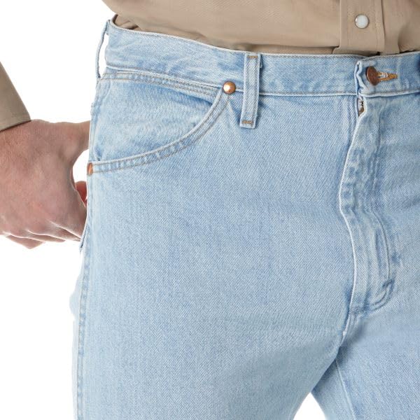 Image of Wrangler Men's Retro Slim Fit Straight Leg Jean