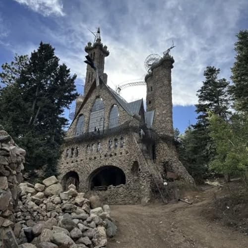Middle Aged Mini #223 - Bishop Castle cover art