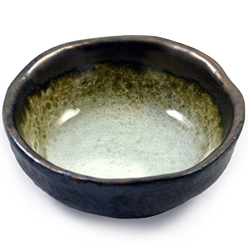 Japanese Small Ceramic Dish for Soy & Wasabi, Sushi, Appetisers and Starters - Beige & Silvery Glazed Stoneware - 8.5cm