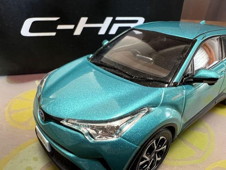 激レア！台湾仕様 トヨタシエンタ1/43ミニカー ラディアントグリーンメタリック トヨタ シエンタ 後期 1/30 カラーサンプル ラディアント