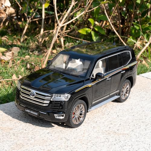 Modelo de auto Landcruiser LC300 1:18 color negro miniatura 7