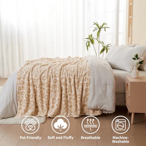 Beige Heart Blanket Throw for Bed - Fleece Blanket for Women, Full Size Blankets 108x90 Inches - Image 6