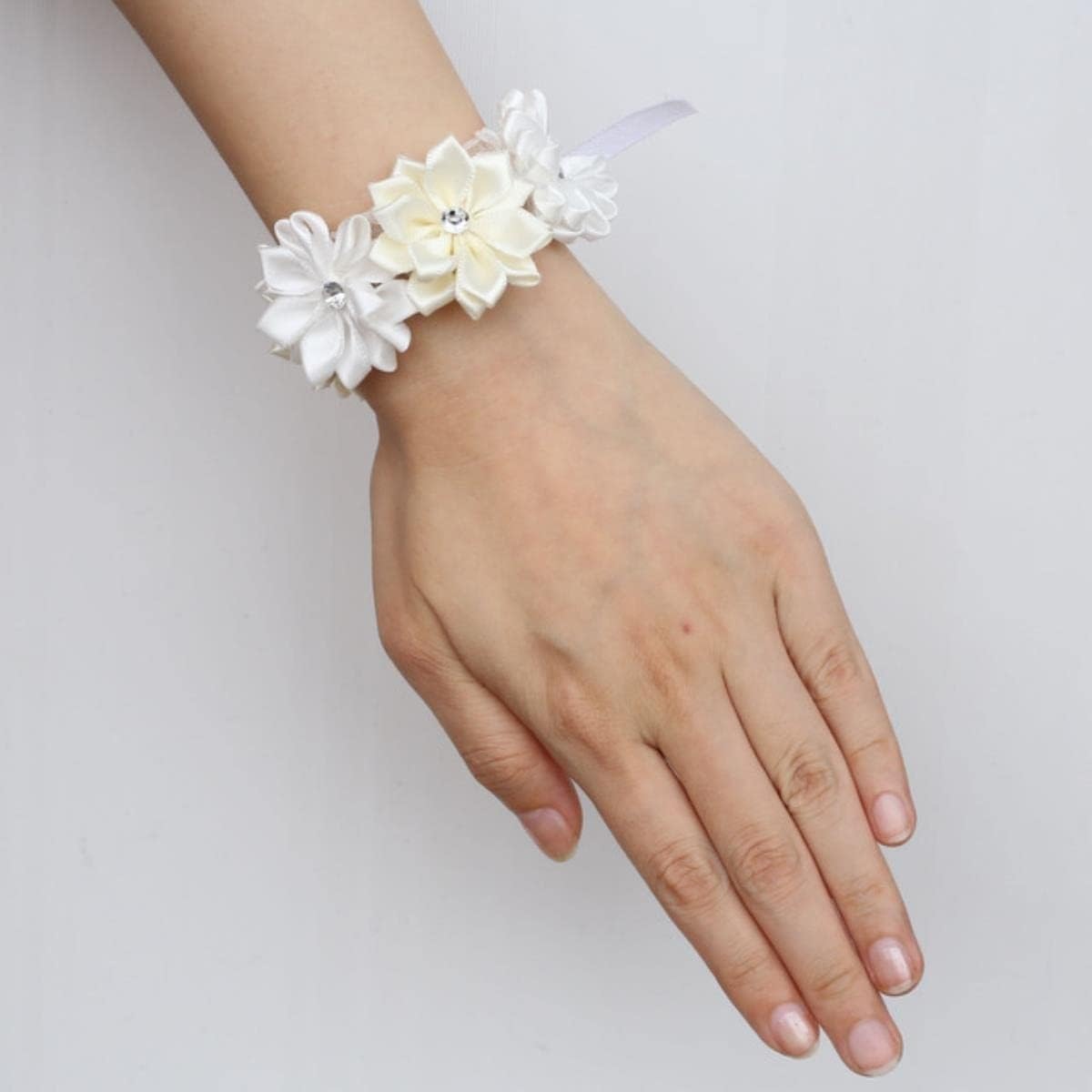 EEfpxwtz Prom corsage wrist flower， Wrist Hand Flowers Multicolor Satin Rose Corsage for Wedding Br Brsmaid SW0678-Z(Ivory)